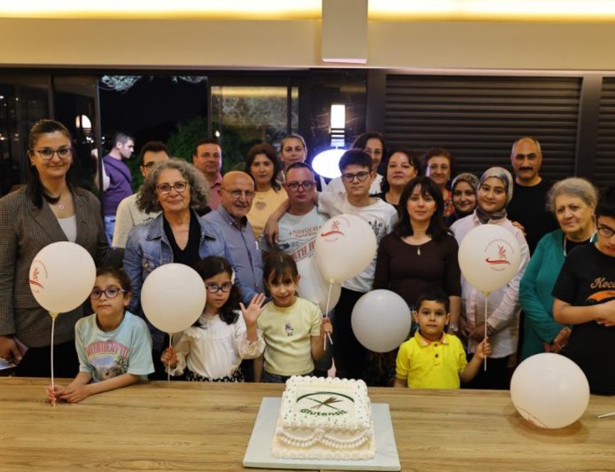 Glutensiz Sofrada Engelsiz Buluşma: Çölyak Hastaları Atatürk Parkı’nda Bir Arada!