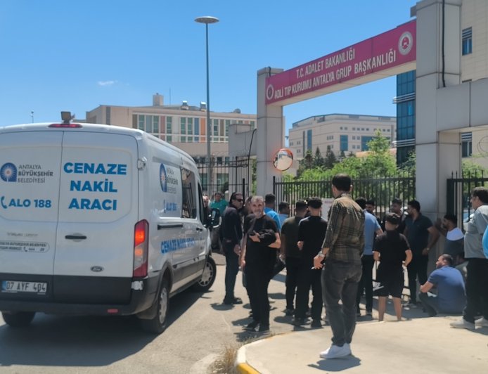 16 Yaşındaki Genç Doğum Gününde Trafik Kazasında Hayatını Kaybetti