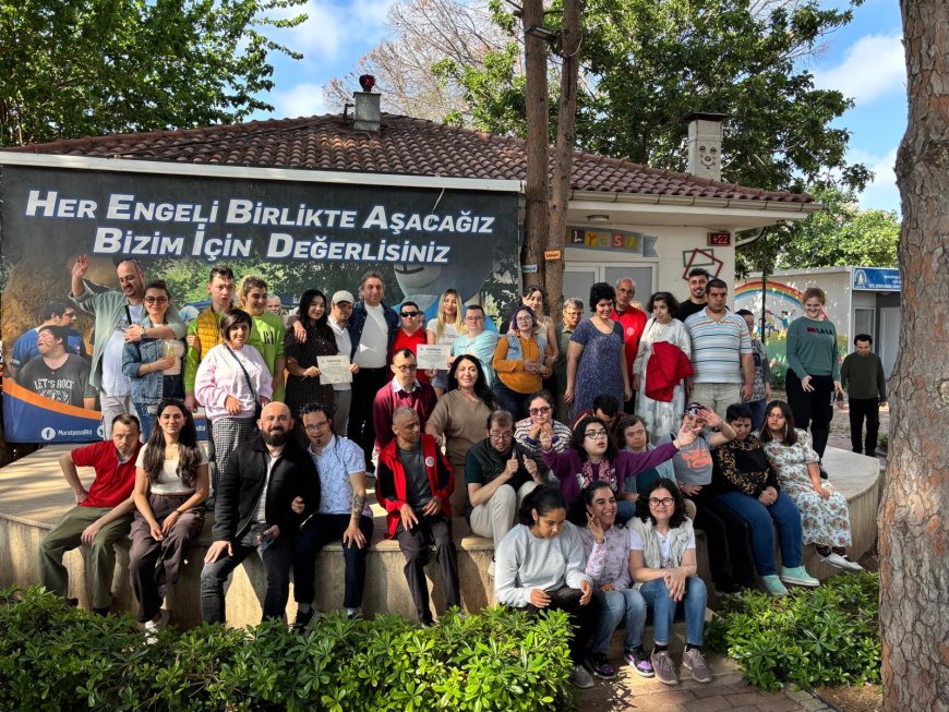 Antalya  Muratpaşa Engelsiz Kafe 11’inci Yaşını Kutladı
