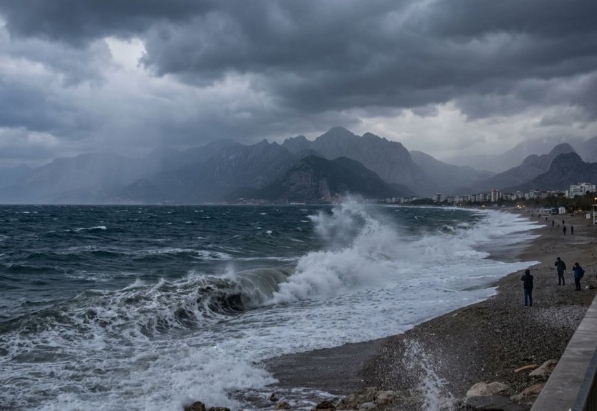Antalya ve Mersin Sahilleri İçin Fırtına Uyarısı: Kaş-Anamur Arasında Deniz Ulaşımına Dikkat!