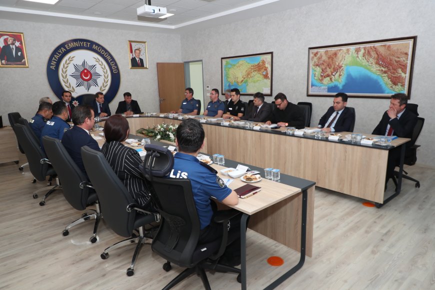 Antalya’da Özel Güvenlik ve Genel Kolluk Personeline Kapsamlı Eğitim