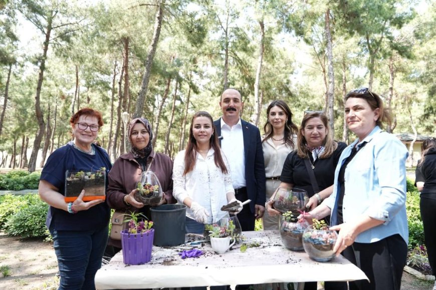 Konyaaltı’nda Anneler Günü’ne Özel Teraryum Atölyesi.