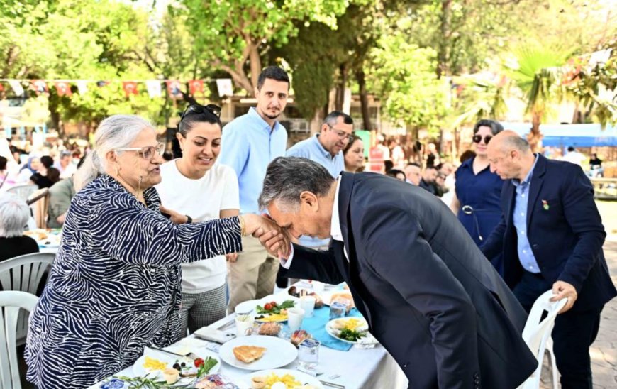 Şehit ve Gazi Anneleri Muratpaşa’nın Sofrasında Buluştu