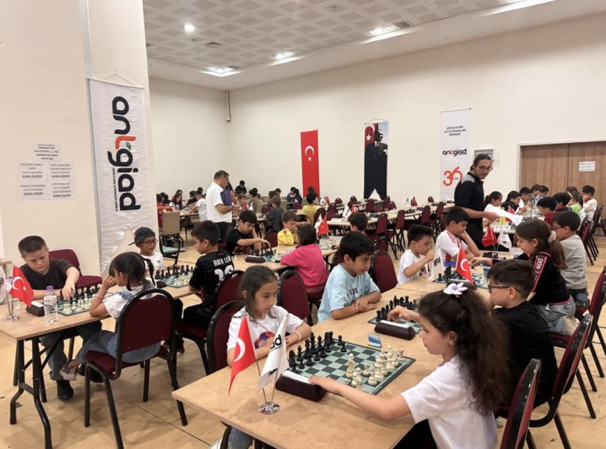 ANTGİAD ve Türkiye Satranç Federasyonu İş Birliğiyle Dev Organizasyon