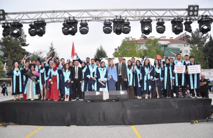 ALKÜ Akseki Meslek Yüksekokulunda Mezuniyet Heyecanı: Kepler Havaya!