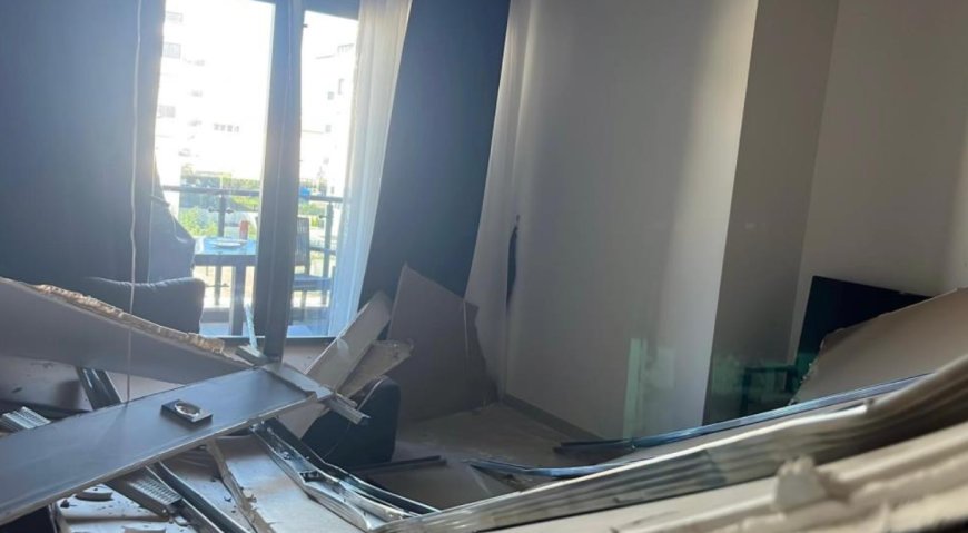 Alanya'da Asma Tavan Çökmesi Sonucu 2 Kişi Hastaneye Kaldırıldı