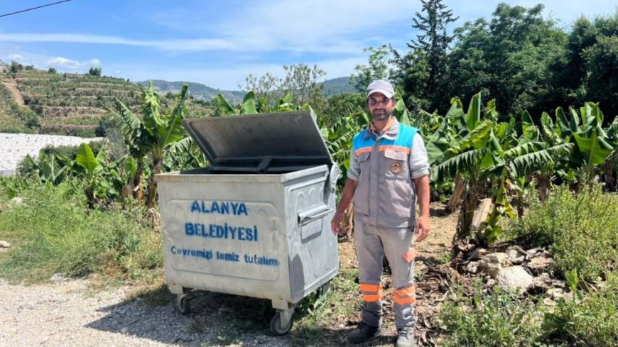 Alanya Belediyesi Personelinden Alkışlanacak Hareket: Konteynerde Can Pazarı
