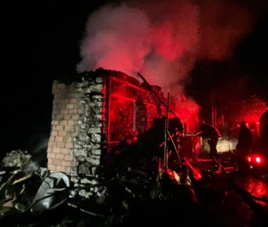 Kumluca’da Korkutan Ev Yangını: 94 Yaşındaki Kadın Alevlerin Arasından Kurtarıldı