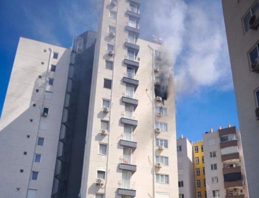 Aksu'da Korkutan Yangın: Çocukların Mum Oyunu Daireyi Küle Çevirdi