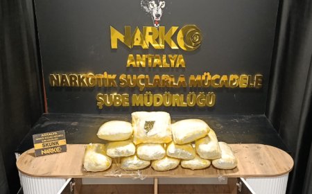 Antalya'da Kargo ile Uyuşturucu Sevkiyatı Yapan Şüpheli Yakalandı