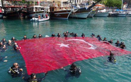 Antalya Valiliği "Dumansız Plaj" Genelgesi Yayınladı: Bakanlık Plajlarında İlk Etap Başlıyor