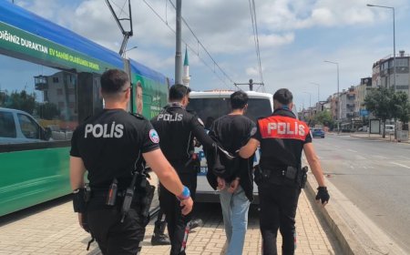 Antalya'da Yunus Timlerinden Kaçamadı: 34 Dosyadan Aranan Şüpheli Yakalandı