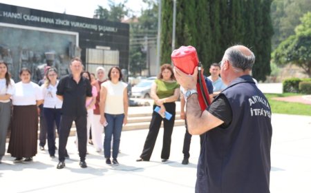 Aksu Belediyesi Personeline Yangın Eğitimi Verildi