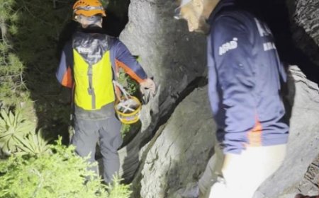 Antalya’da Uçurumda Mahsur Kalan Şahıs AFAD Tarafından Kurtarıldı