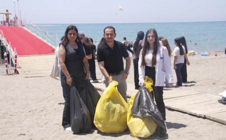 Serik’te Dünya Deniz Kaplumbağaları Günü’nde Sahil Temizliği Yapıldı