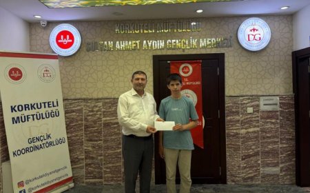 Korkutelili Öğrenci Umre Ödüllü Yarışmada İl Birincisi Oldu