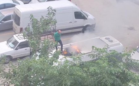 Antalya’da Park Halindeki Aracın Klima Ünitesinde Yangın: Facia Vatandaşların Müdahalesiyle Önlendi