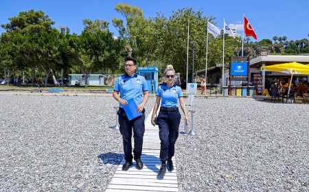 Konyaaltı Sahili’nde ‘Dumansız Plaj’ Dönemi Başladı: Kurallara Uymayana Ceza Var
