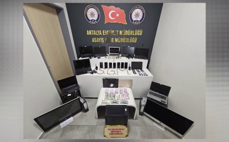 Antalya Merkezli Dev Operasyon: Avrupa’yı Dolandıran Şebekeye Darbe, 5 Tutuklama.