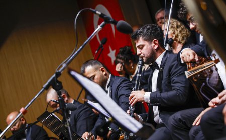 İBSK’dan Unutulmaz Gece: “Sadettin Kaynak Besteleri” Konseri Sanatseverleri Büyüledi.