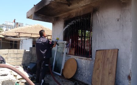 Antalya’da Aynı Kişiye Ait İki Evde Eş Zamanlı Yangın: Kundaklama Şüphesi