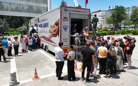 Antalya Büyükşehir Belediyesi’nden 19 İlçede Aşure İkramı.