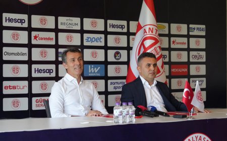 Antalyaspor’da Bülent Korkmaz Dönemi Resmen Başladı.