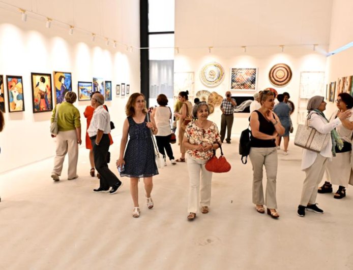 Muratpaşa’da Sanat Şöleni: MEST Kursiyerlerinin Eserleri Türkan Şoray Kültür Merkezi’nde
