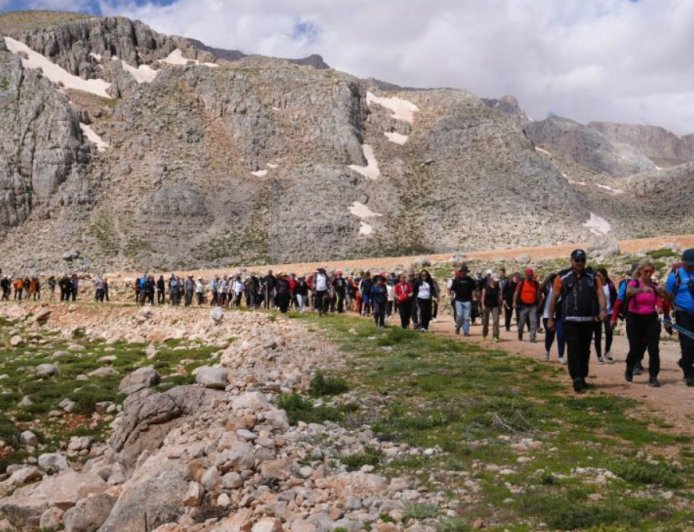 Atalarımızın İzinde Tarihe Yolculuk: 3. Alanya Keykubad Göç ve Kervan Yolu Yürüyüşü Yapıldı