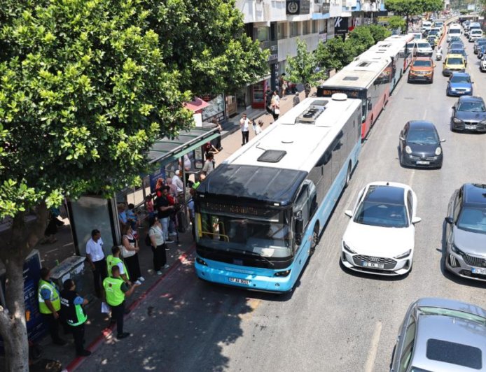Antalya Büyükşehir Belediyesi'nden Halk Otobüslerine Klima Denetimi