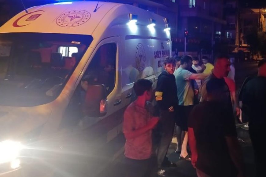 Kadın Sürücü Panik Atak Geçirdi, Vatandaşlar Yardıma Koştu