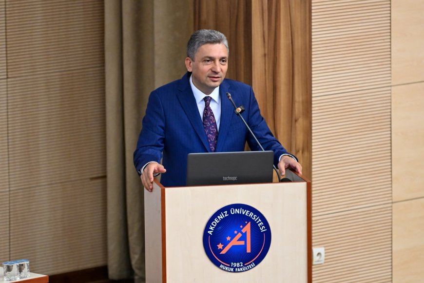 Muhtarlar Üniversite Kürsüsünde: Antalya'da Dikkat Çeken "Akademi" Hamlesi!