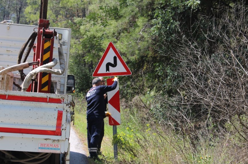 Yayla Sezonu Öncesi Kemer Yollarına Güvenli Dokunuş! Büyükşehir Ekipleri Harekete Geçti