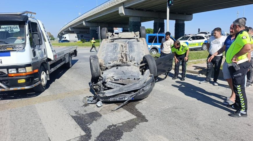 Manavgat'ta Mucize Kurtuluş! Ters Dönen Otomobilden Burnu Bile Kanamadan Çıktı