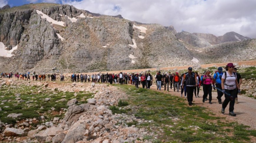 Atalarımızın İzinde Tarihe Yolculuk: 3. Alanya Keykubad Göç ve Kervan Yolu Yürüyüşü Yapıldı