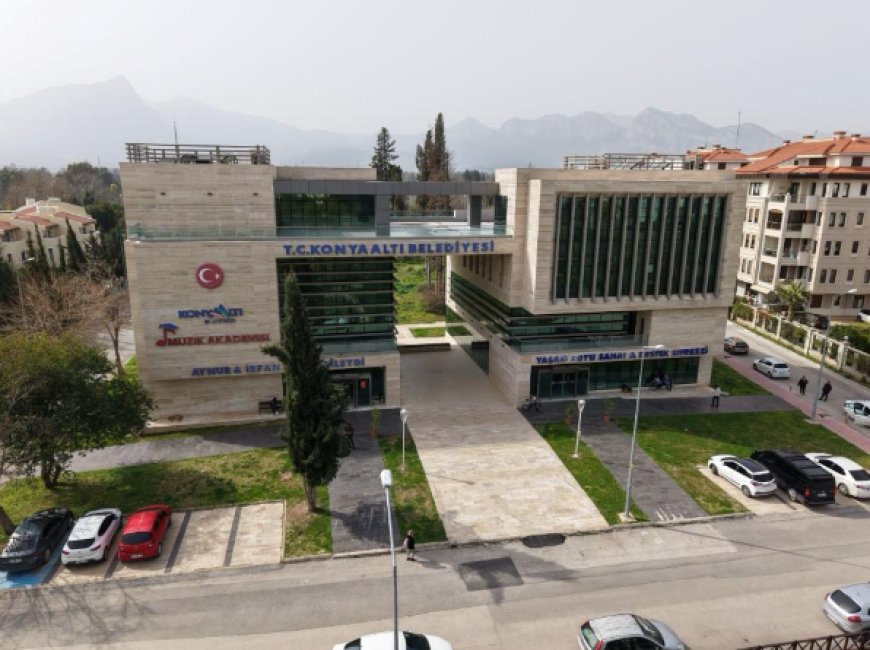 Konyaaltı Belediyesi'nden Vatandaşa Büyük Hizmet: Ücretsiz Psikolog Desteği