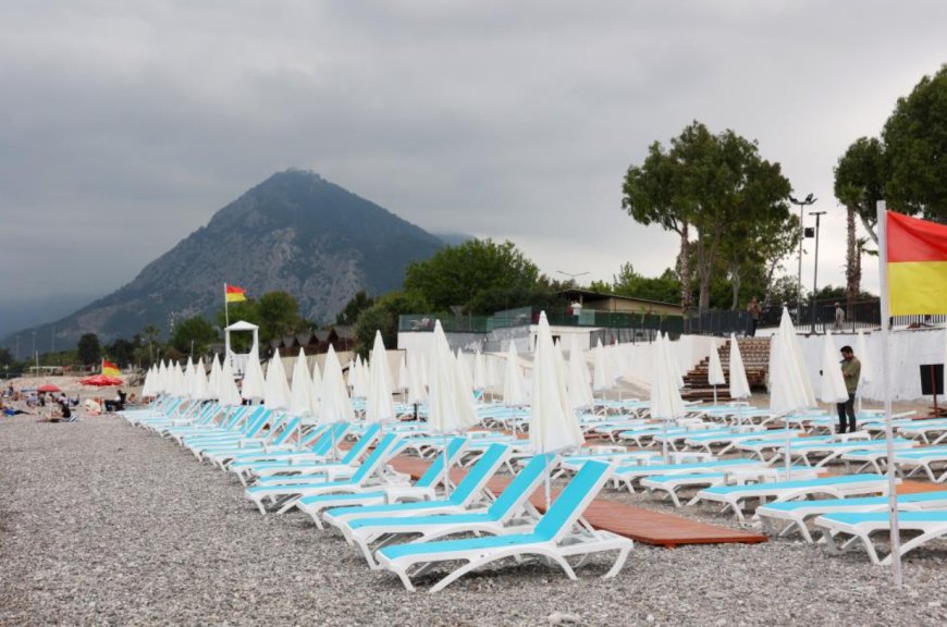 Antalya Büyükşehir Belediyesi Yeni Plajını Hizmete Açtı