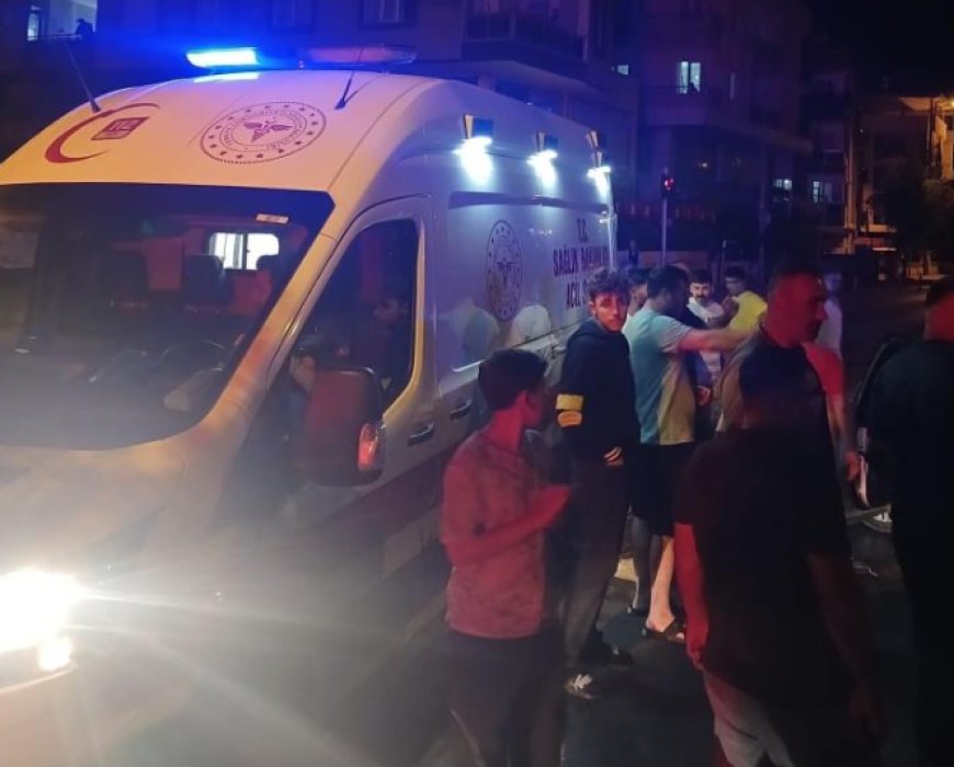 Kadın Sürücü Panik Atak Geçirdi, Vatandaşlar Yardıma Koştu