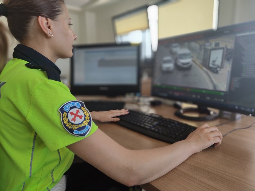 Antalya'da Trafik Güvenliği İçin Denetimler Aralıksız Sürüyor