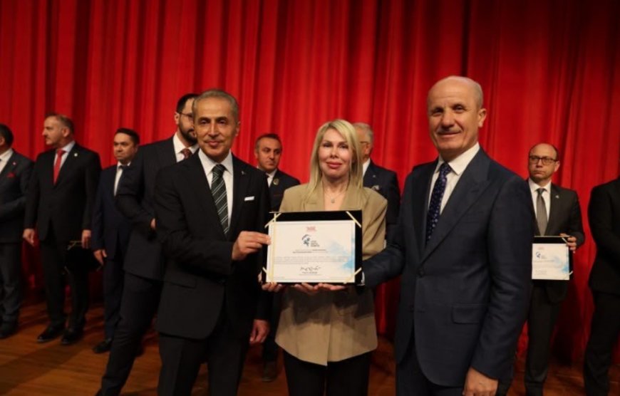 Akdeniz Üniversitesi’ne “Spor Dostu Kampüs” Ödülü