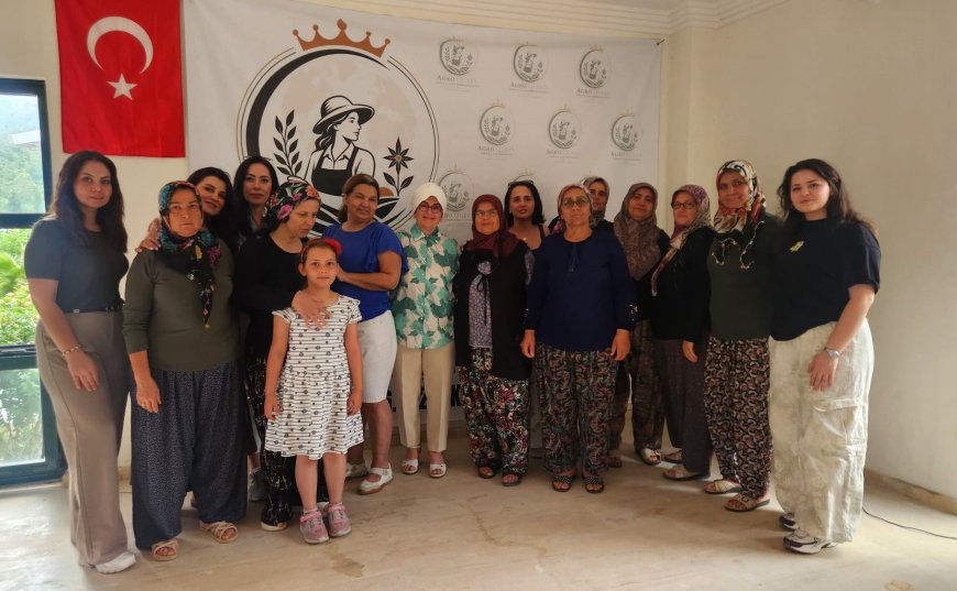 Aksu Karaöz’de Kadın Girişimi Kooperatifi Kuruldu: Kadın Emeği ve Bilim Güçlerini Birleştirdi