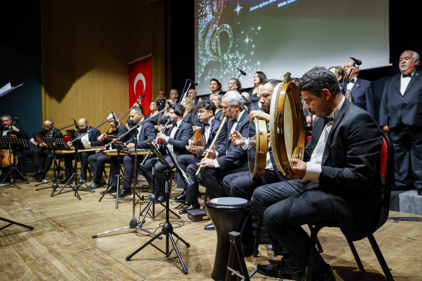 İBSK’dan Unutulmaz Gece: “Sadettin Kaynak Besteleri” Konseri Sanatseverleri Büyüledi.