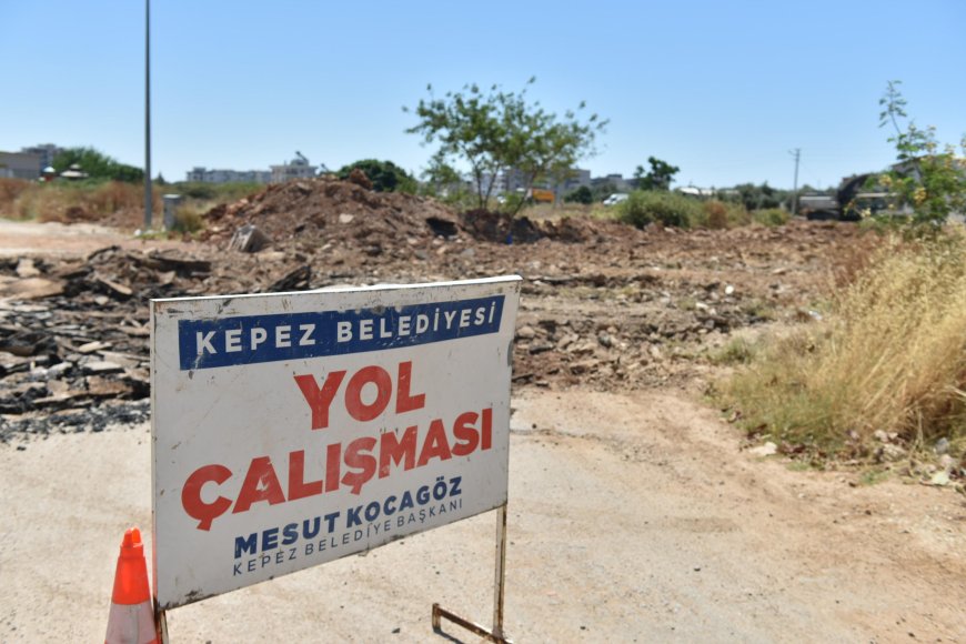 Kepez’de Ulaşım Hamlesi: Fidan Caddesi’ne Sıcak Asfalt Konforu!