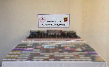 Kemer'de Jandarmadan Kaçak Tütün Operasyonu! Binlerce Kaçak Ürün Ele Geçirildi