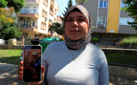 Antalya'da motokurye ile apartman görevlisinin asansör tartışması kamerada