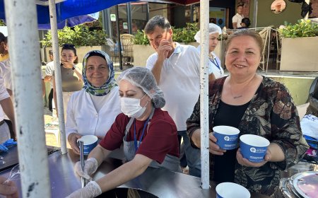 Büyükşehir Belediyesi’nden Antalya’da Aşure Bereketi: 19 İlçede İkramlar Sürüyor