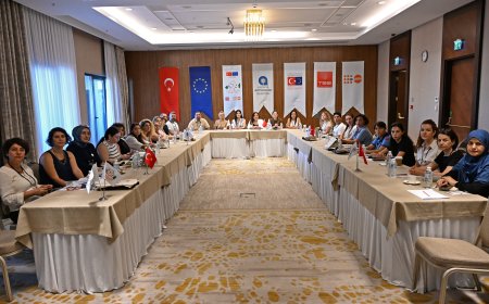 Antalya’da Kadın Dostu Kent Vizyonu Güçleniyor: Eşitlik Eğitimi Düzenlendi