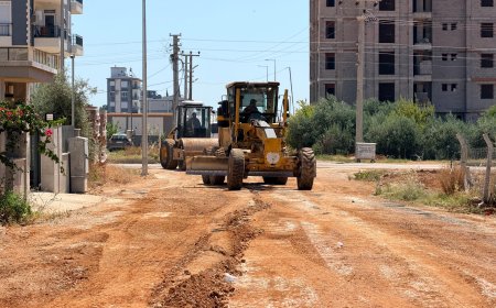 Kepez’den Demirel Mahallesi’ne 5 Bin Metrelik Yol Yenileme Hamlesi
