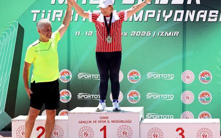 Antalyasporlu Master Atlet Çiçek Solon Şensoy İzmir’den 3 Altın Madalyayla Döndü