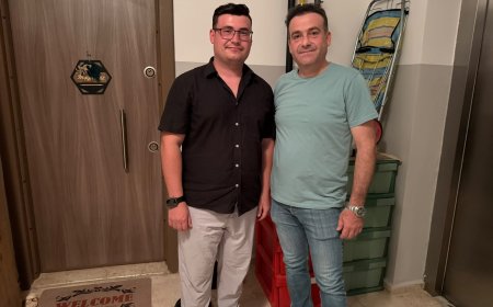 Serik’te “seçici” ayakkabı hırsızı kamerada: Beğendiklerini alıp diğerlerini bıraktı